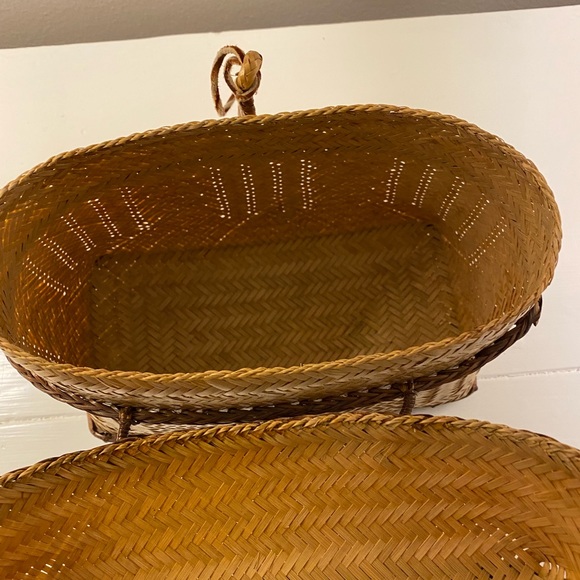 Vintage Basket Unique Tote - Picture 6 of 8